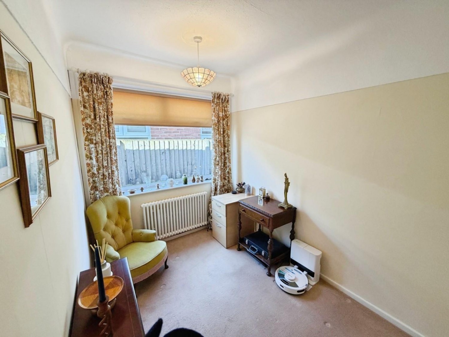 3 bedroom Bungalow for sale in Glenesk Road, Great Sutton