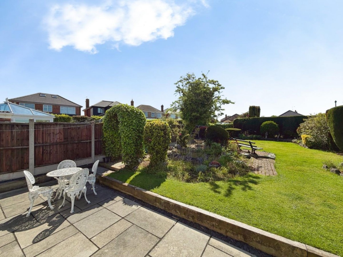 Glenesk Road, Great Sutton