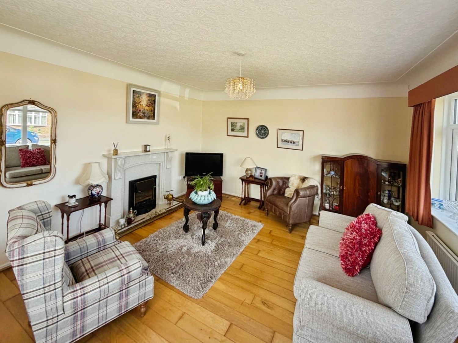 3 bedroom Bungalow for sale in Glenesk Road, Great Sutton