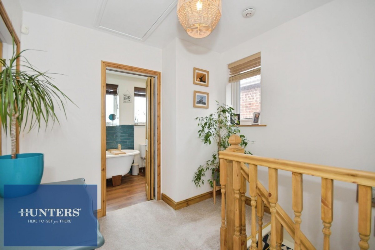 Eastwood Park Drive, Hasland, Chesterfield, S41 0BD
