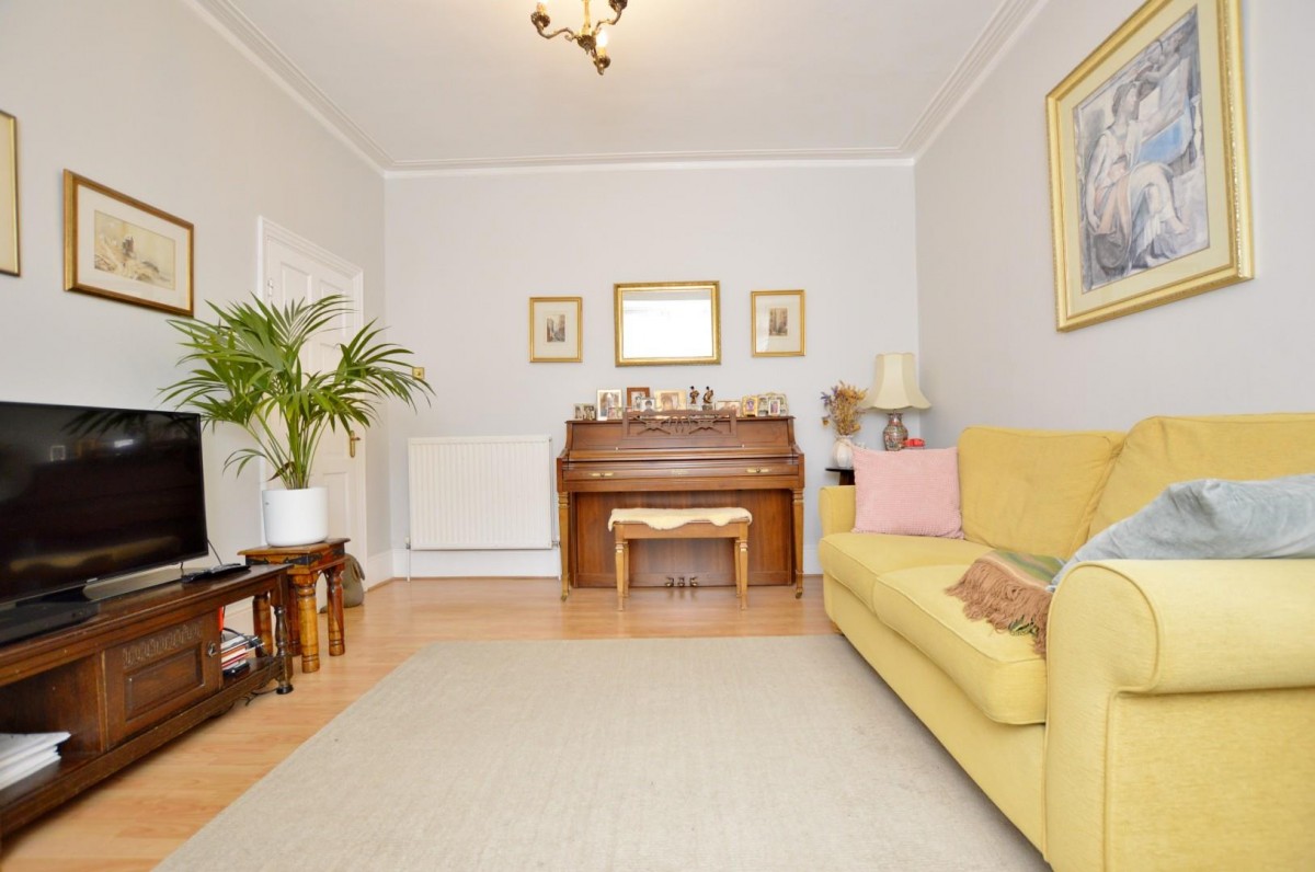 Southend Road, East Ham, E6 2AL