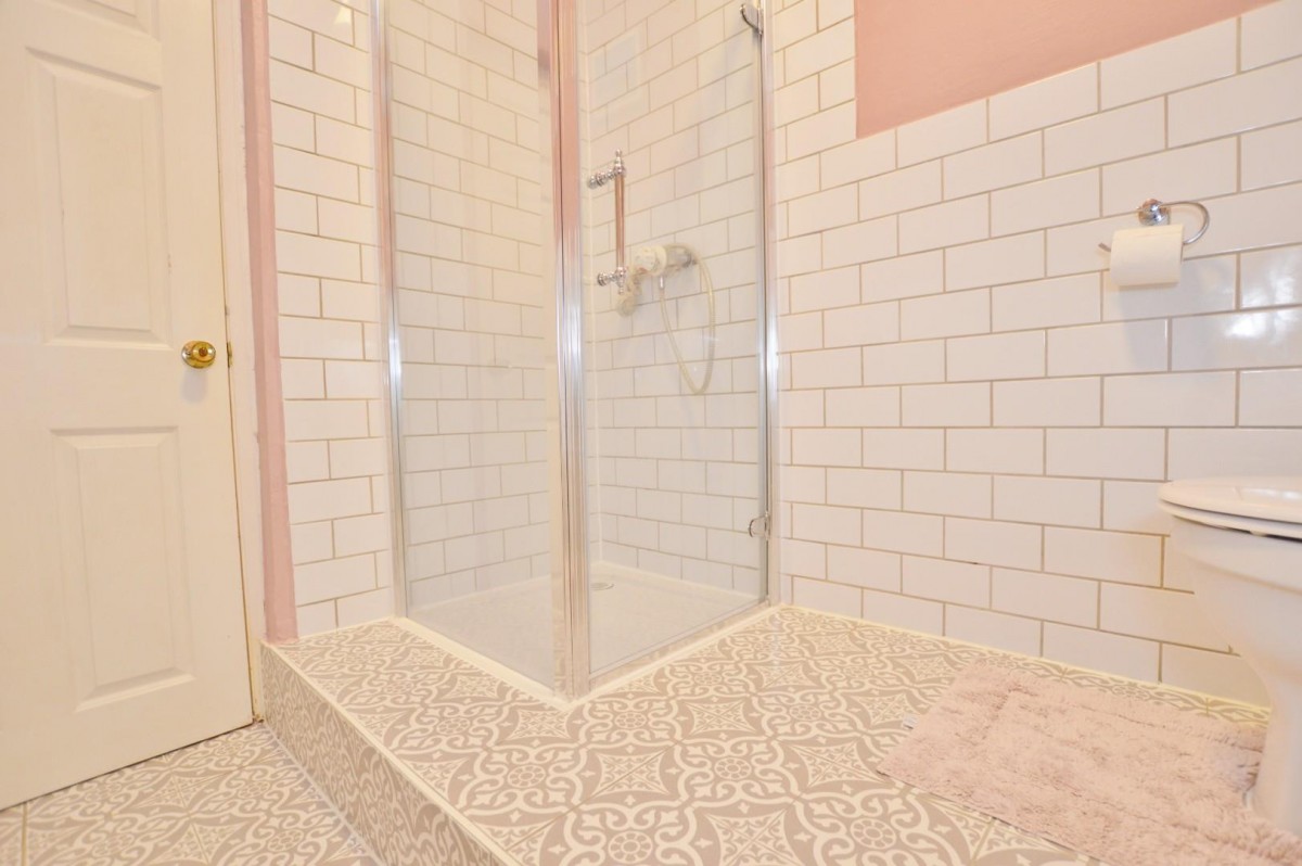 Southend Road, East Ham, E6 2AL