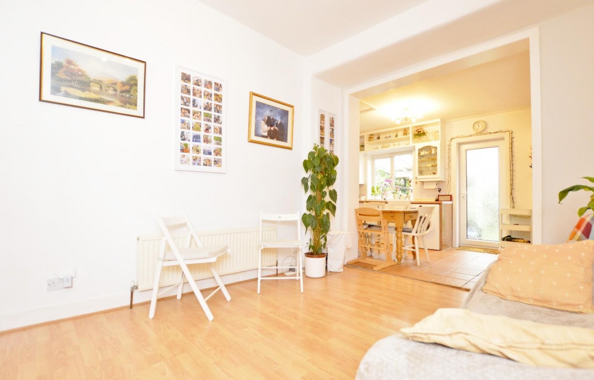 Southend Road, East Ham, E6 2AL