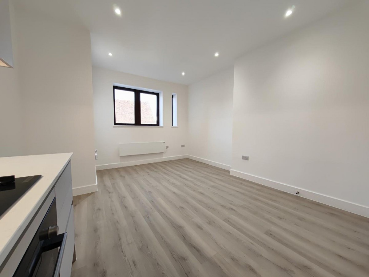 Peach Street, Wokingham