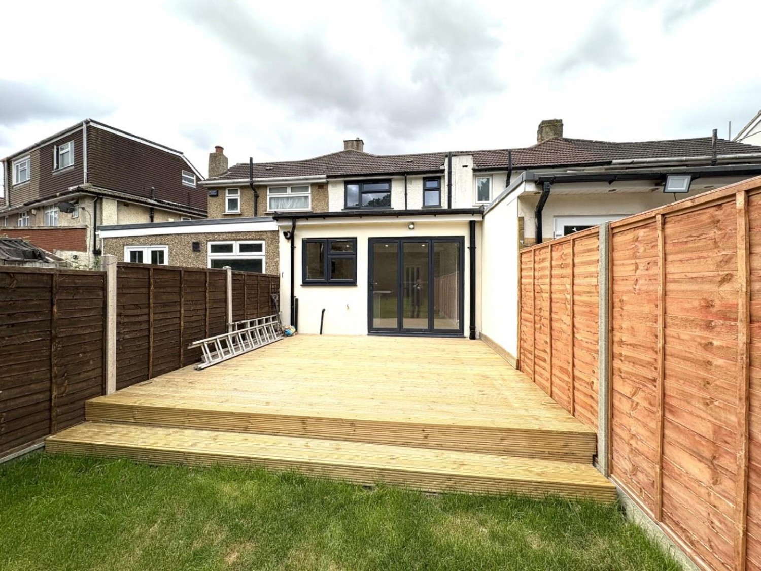 Langley Crescent, Hayes