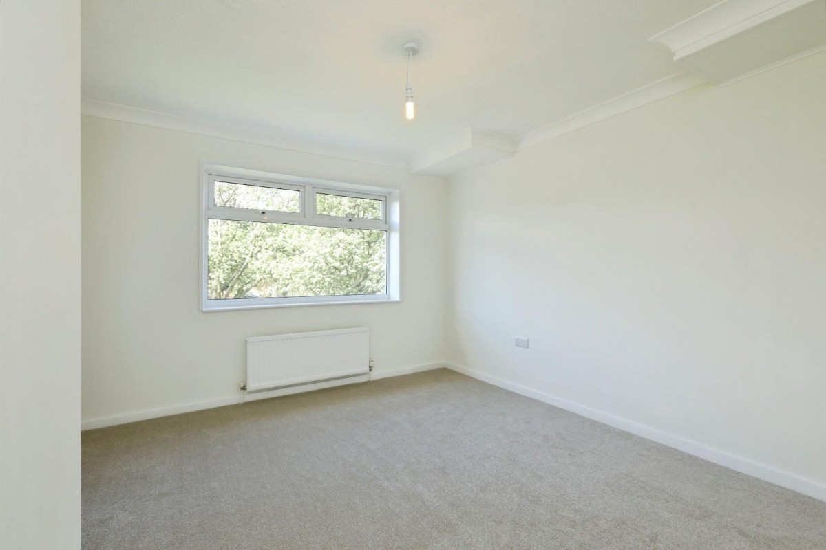 James Andrew Crescent, Greenhill, Sheffield, S8 7RJ