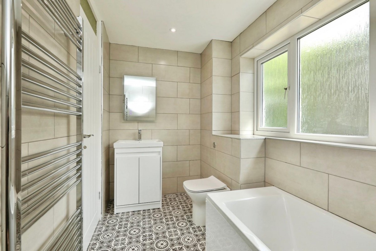 James Andrew Crescent, Greenhill, Sheffield, S8 7RJ
