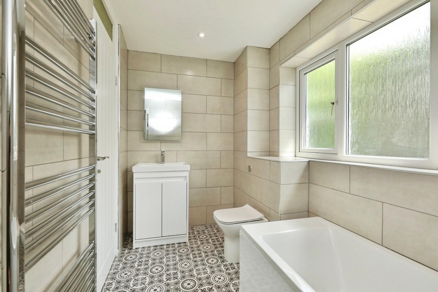 James Andrew Crescent, Greenhill, Sheffield, S8 7RJ