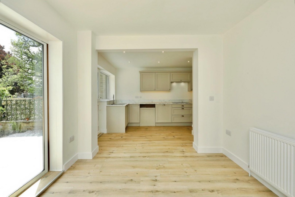 James Andrew Crescent, Greenhill, Sheffield, S8 7RJ