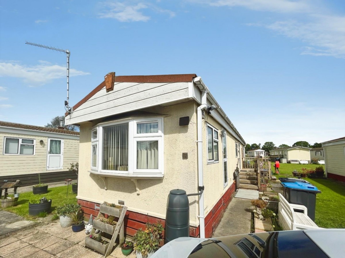 Third Avenue, Shaws Trailor Park, Knaresborough Road, Harrogate