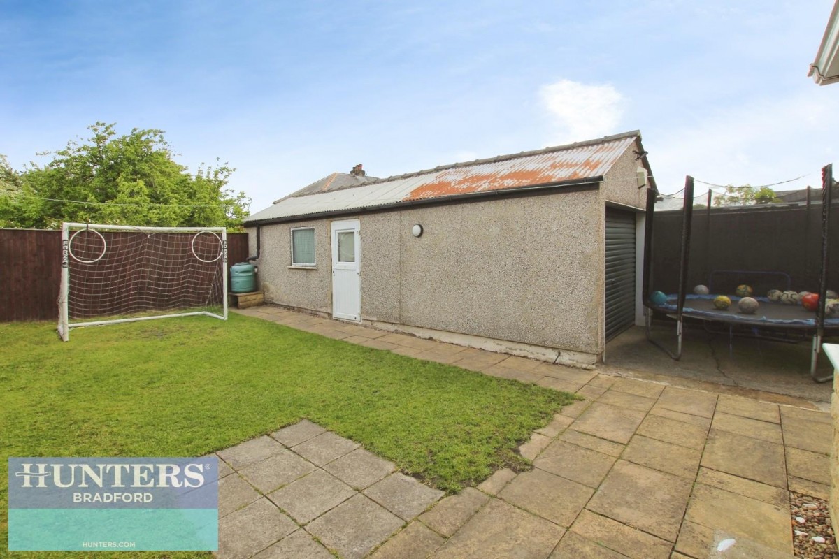 Pullan Avenue Bradford, West Yorkshire, BD2 3RL