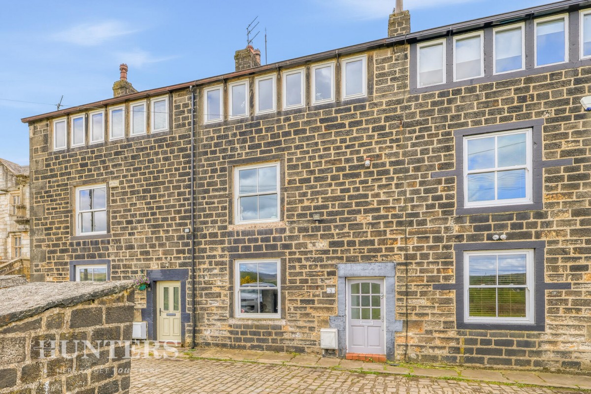 Clegg Hall Cottages, Clegg Hall Road, Littleborough, OL15 0AA