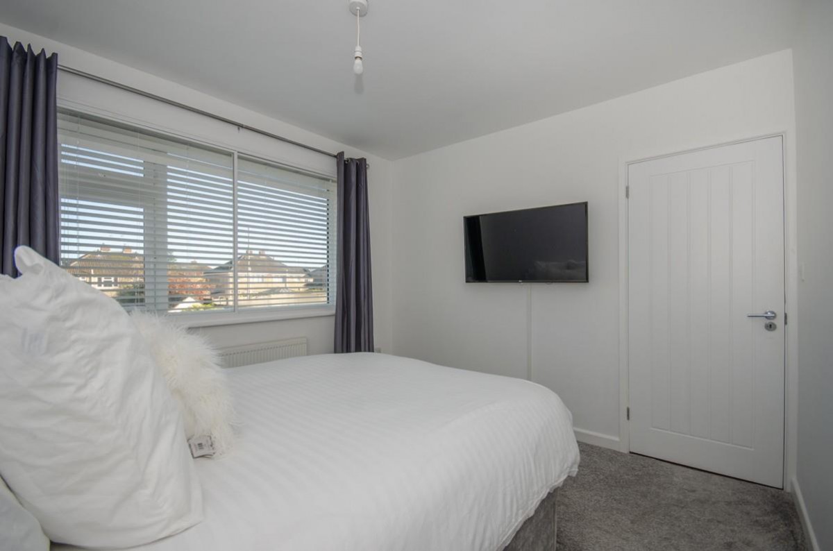 Boscombe Crescent, Downend, Bristol, BS16 6QT