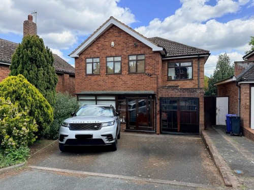 College Road, Stourbridge, DY8 1BG