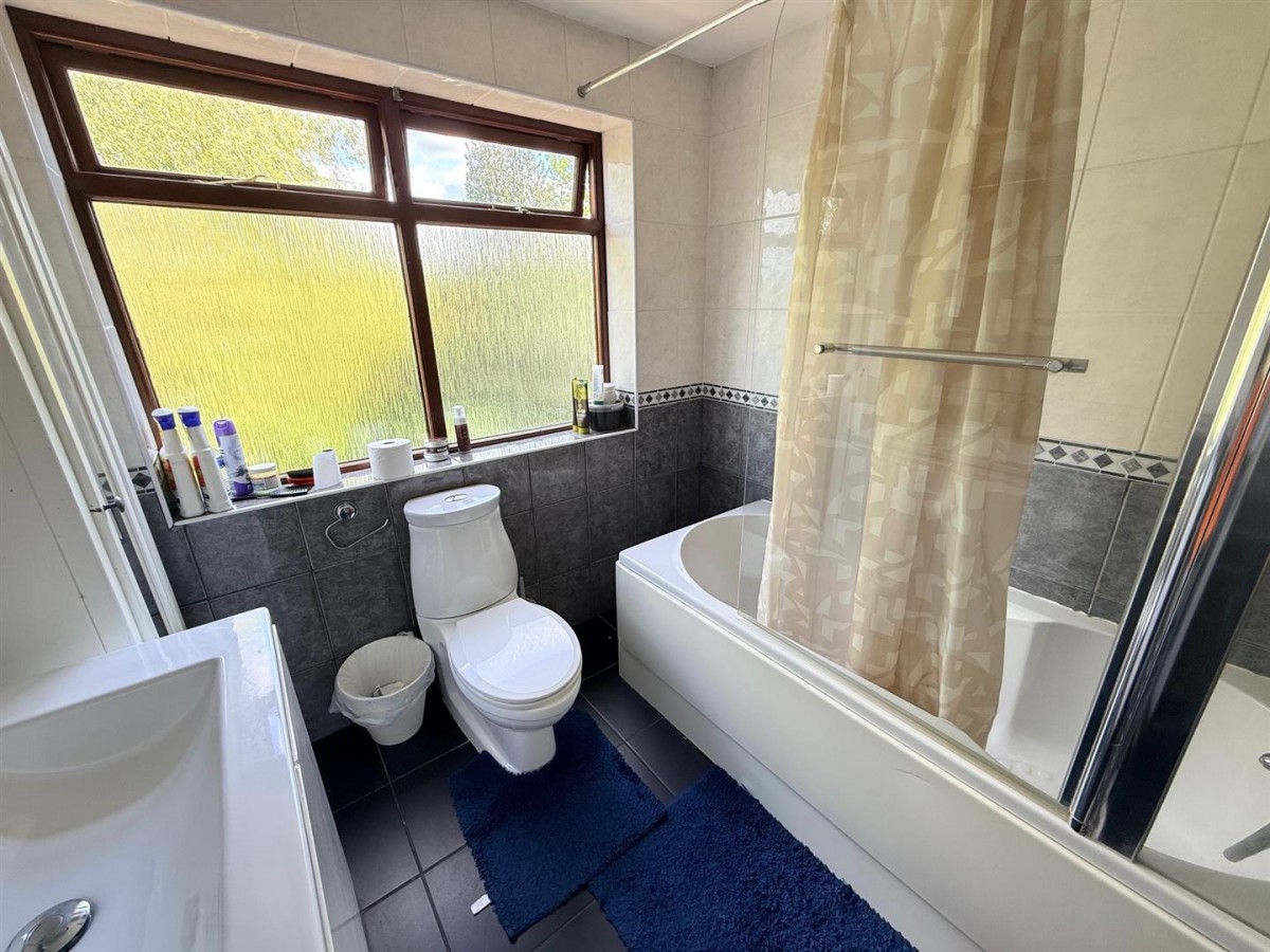 College Road, Stourbridge, DY8 1BG