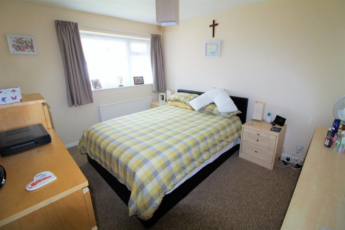 Mornington Avenue, Finchampstead, Wokingham, RG40 4UE