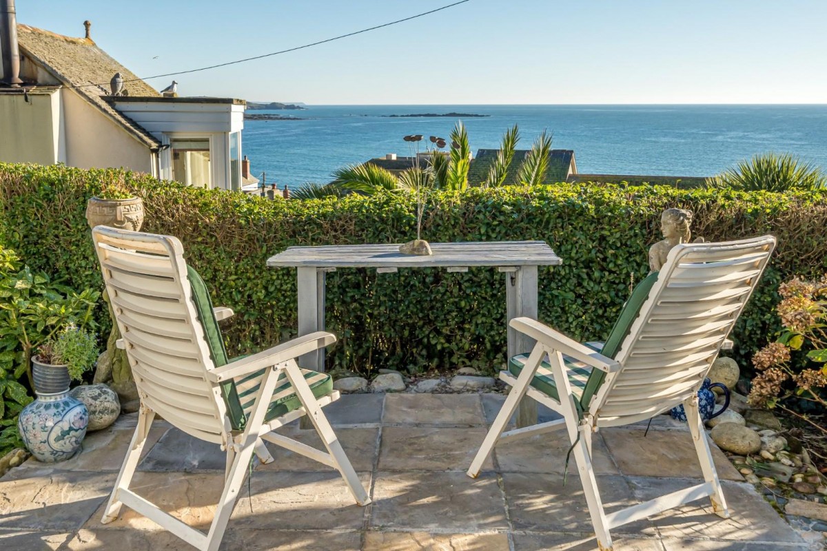 1087 sq ft home in Marazion