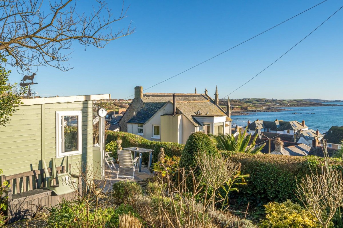 1087 sq ft home in Marazion