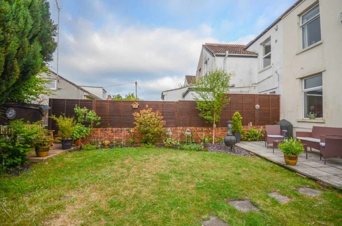 Morley Road, Staple Hill, Bristol, BS16 4QY