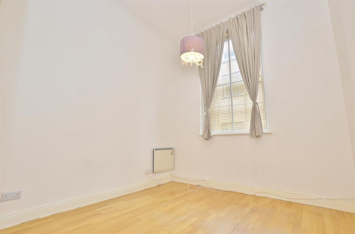 Westferry Road, London, E14 3AG