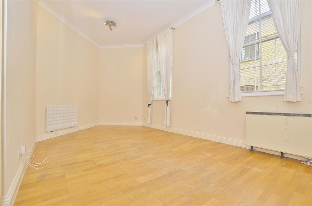 Westferry Road, London, E14 3AG