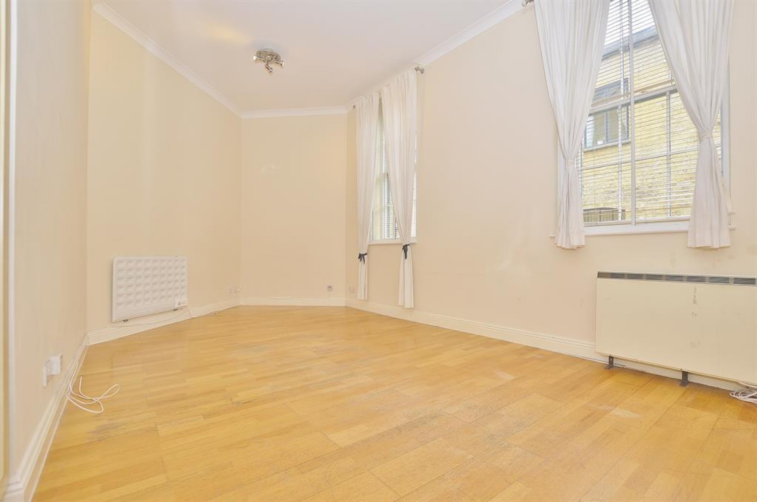 Westferry Road, London, E14 3AG