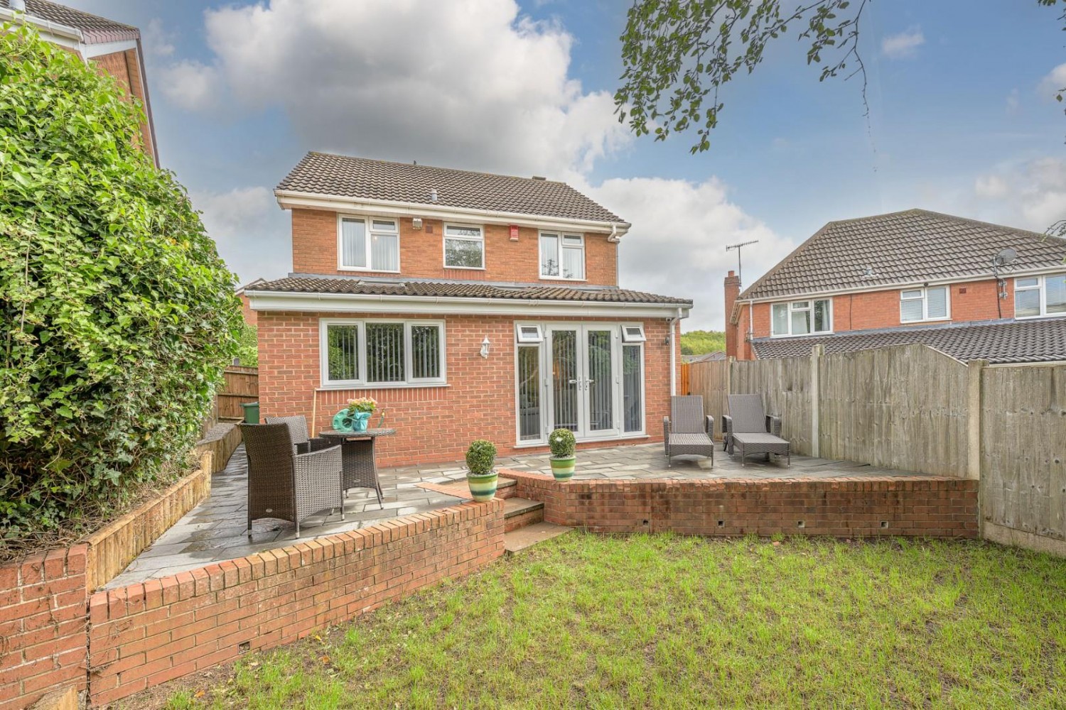 Charlecote Drive, Dudley
