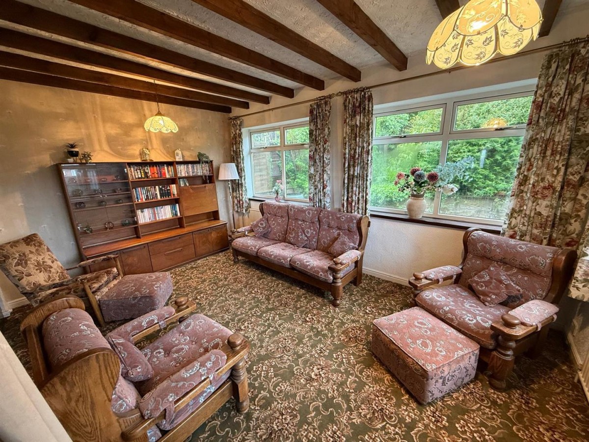 York Crescent, Wollaston, Stourbridge, DY8 4RT
