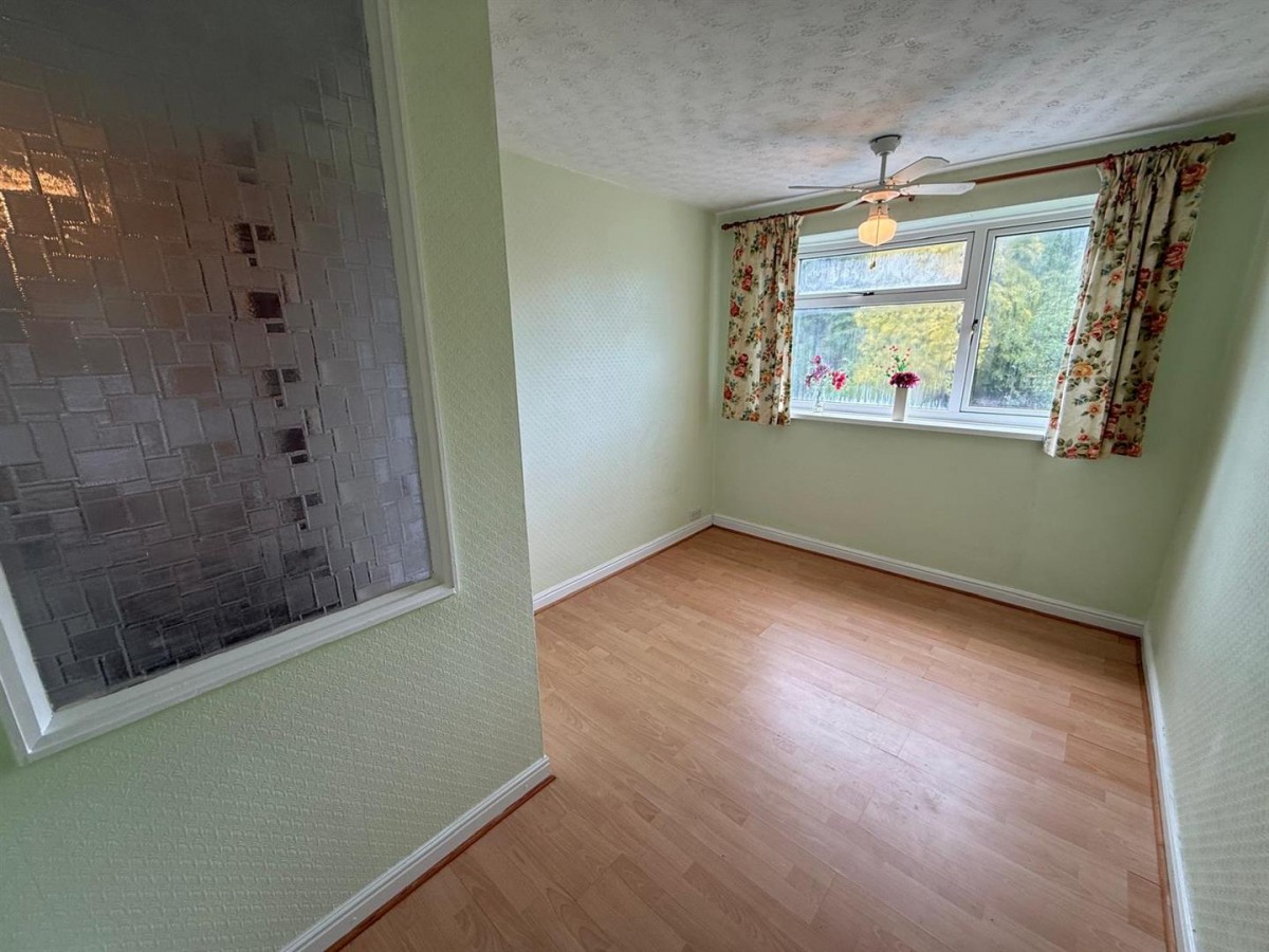 York Crescent, Wollaston, Stourbridge, DY8 4RT