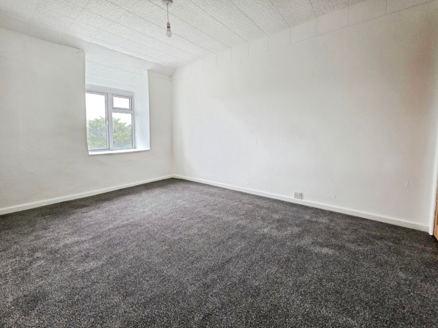 Nupend, Stroud