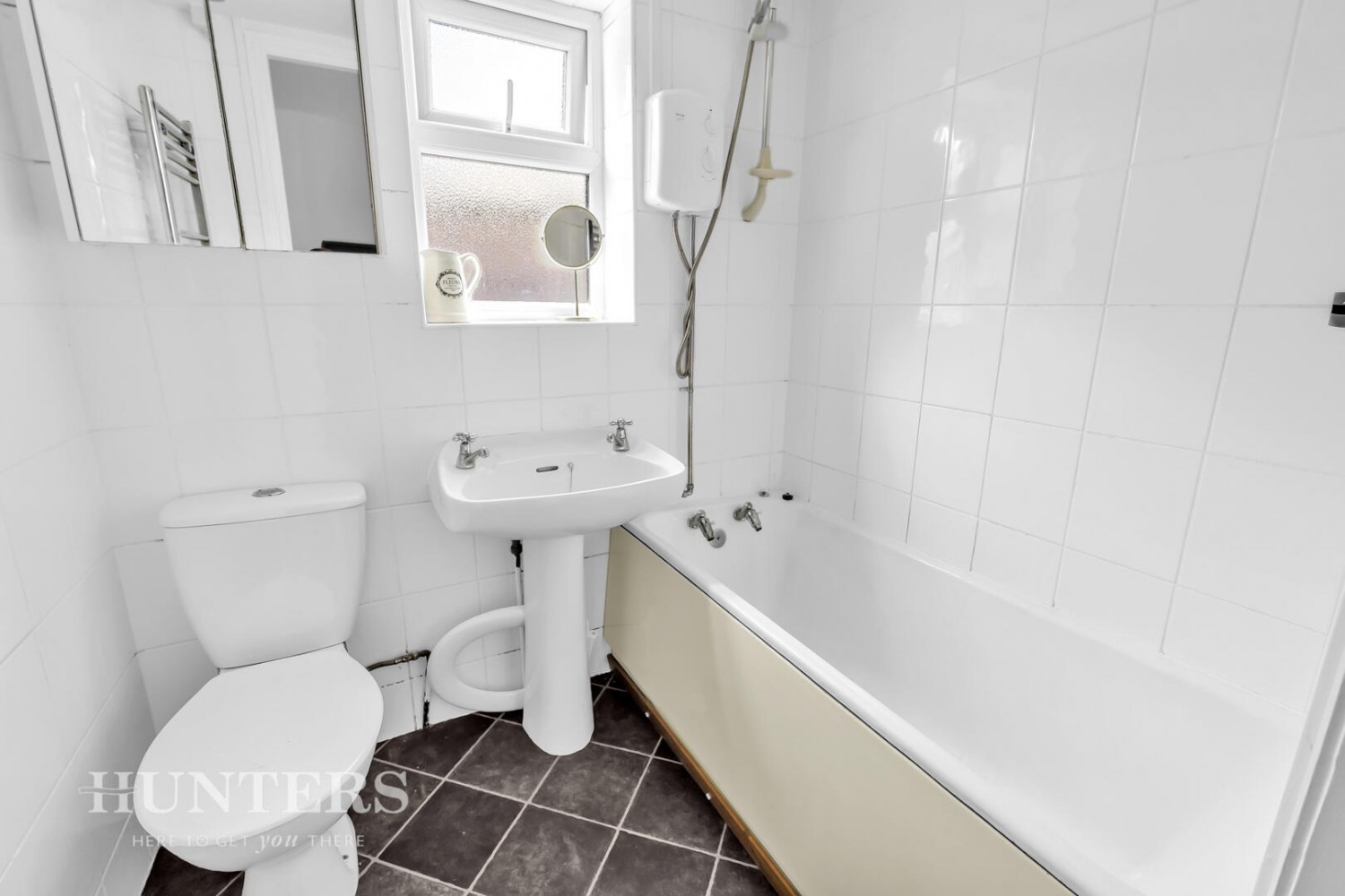 Ealees Road, Littleborough, OL15 0HQ