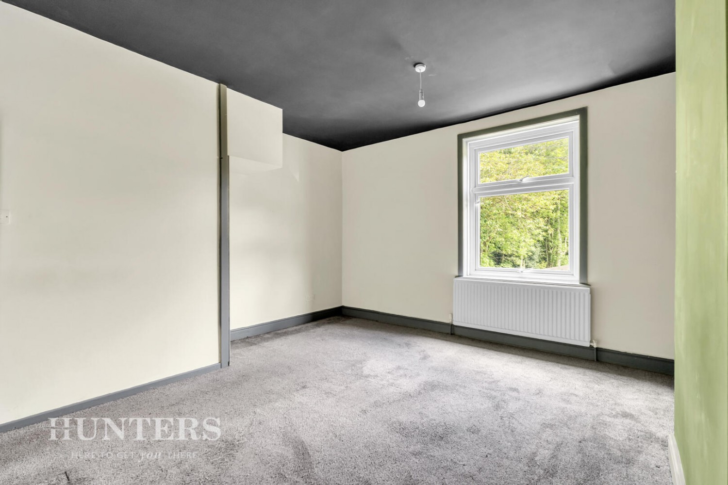 Ealees Road, Littleborough, OL15 0HQ