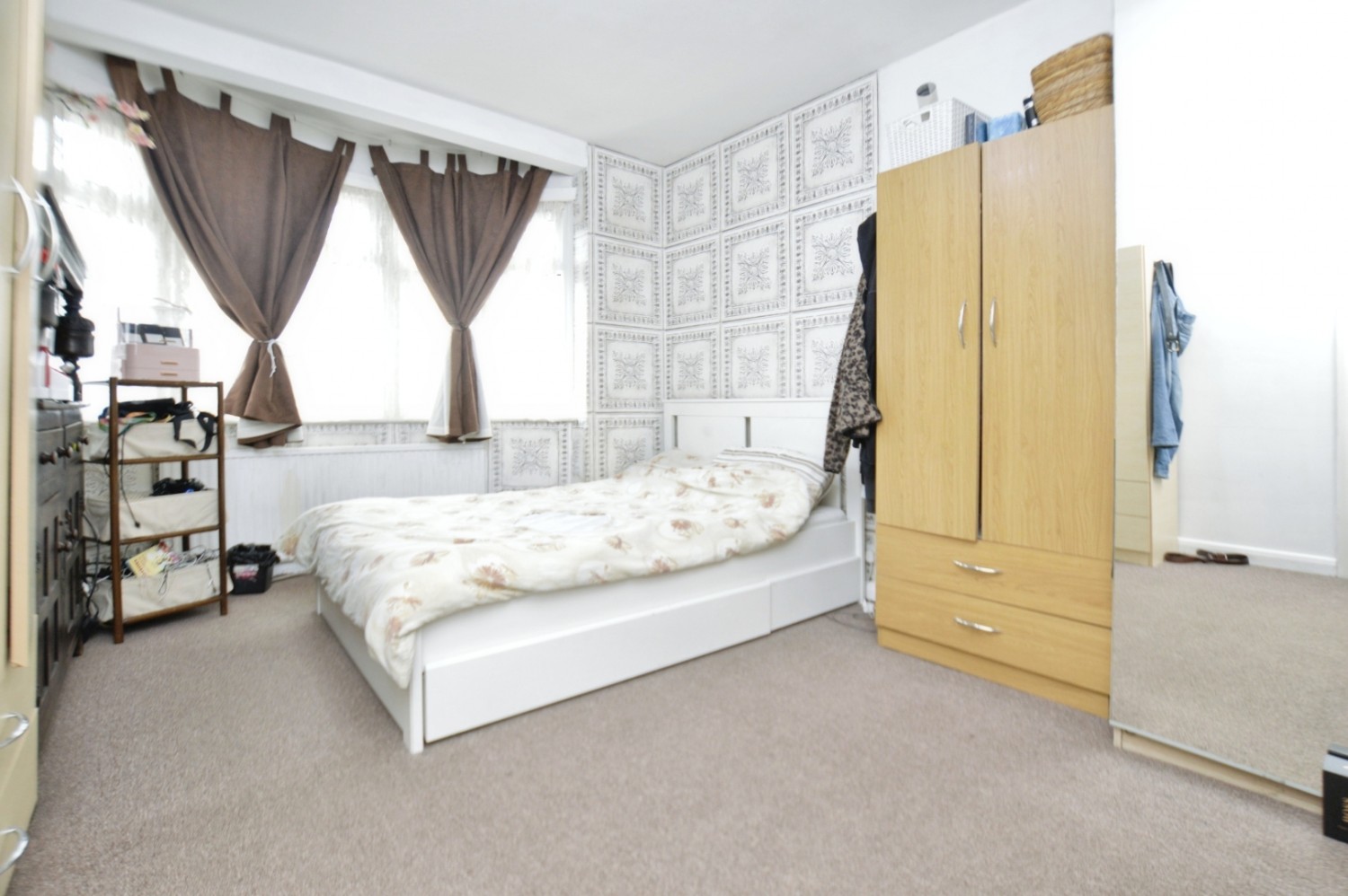 Rochester Ave, Upton Park, London, E13 9JL