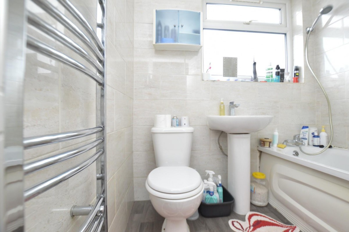 Rochester Ave, Upton Park, London, E13 9JL