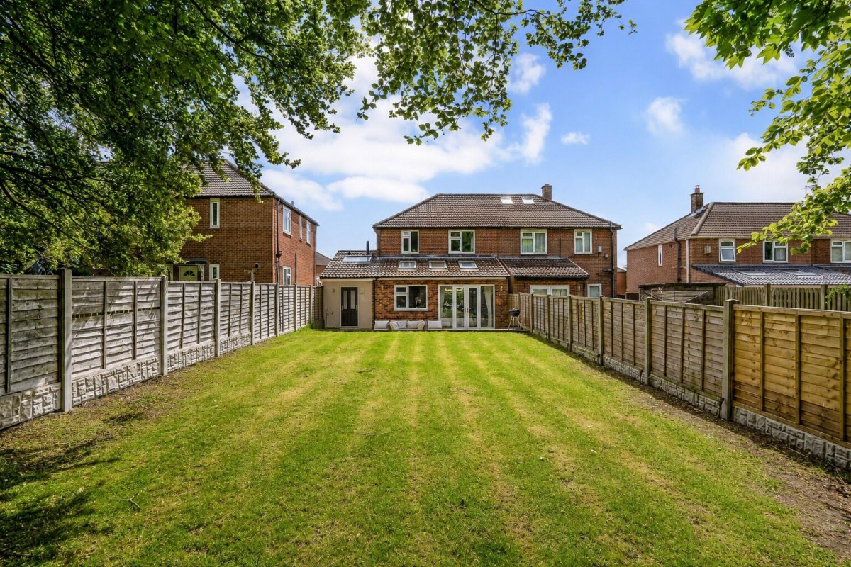 Tinshill View, Leeds