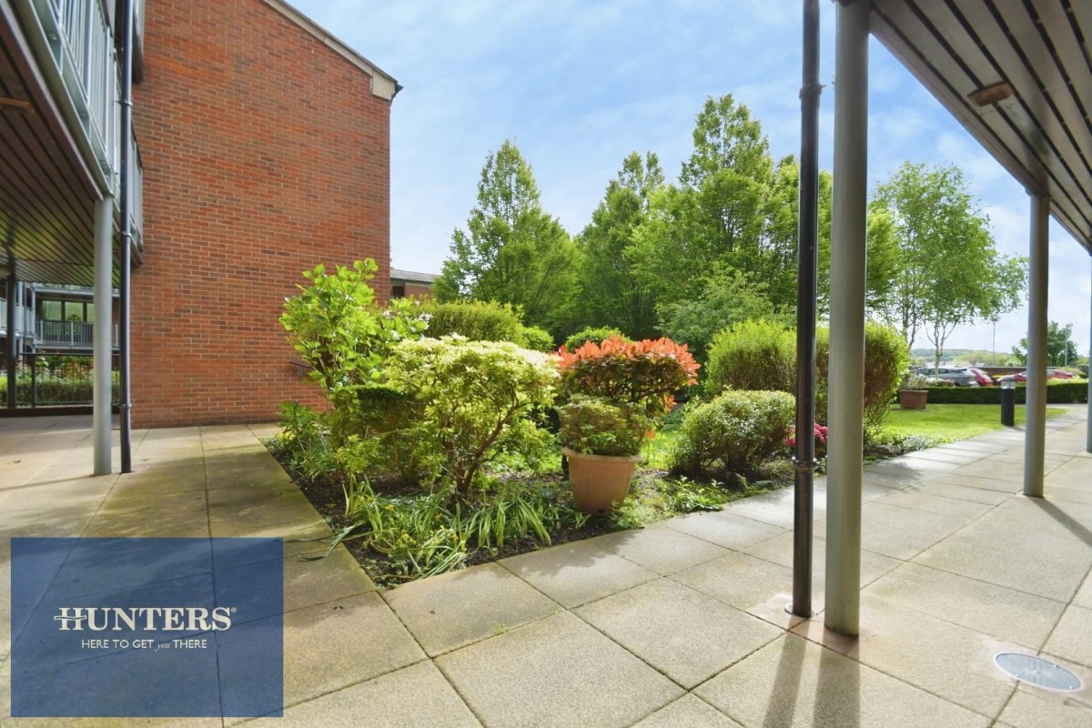 Stirling Court, Nightingale Close, Chesterfield, S41 7NZ
