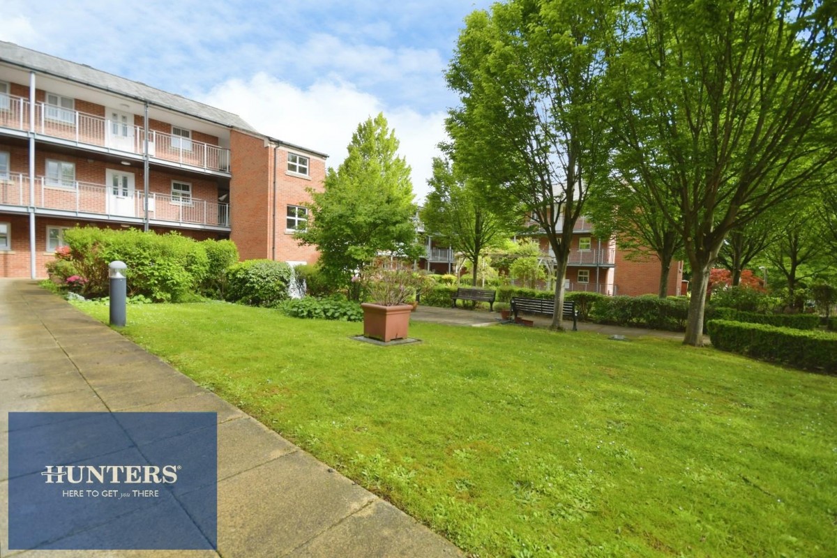 Stirling Court, Nightingale Close, Chesterfield, S41 7NZ