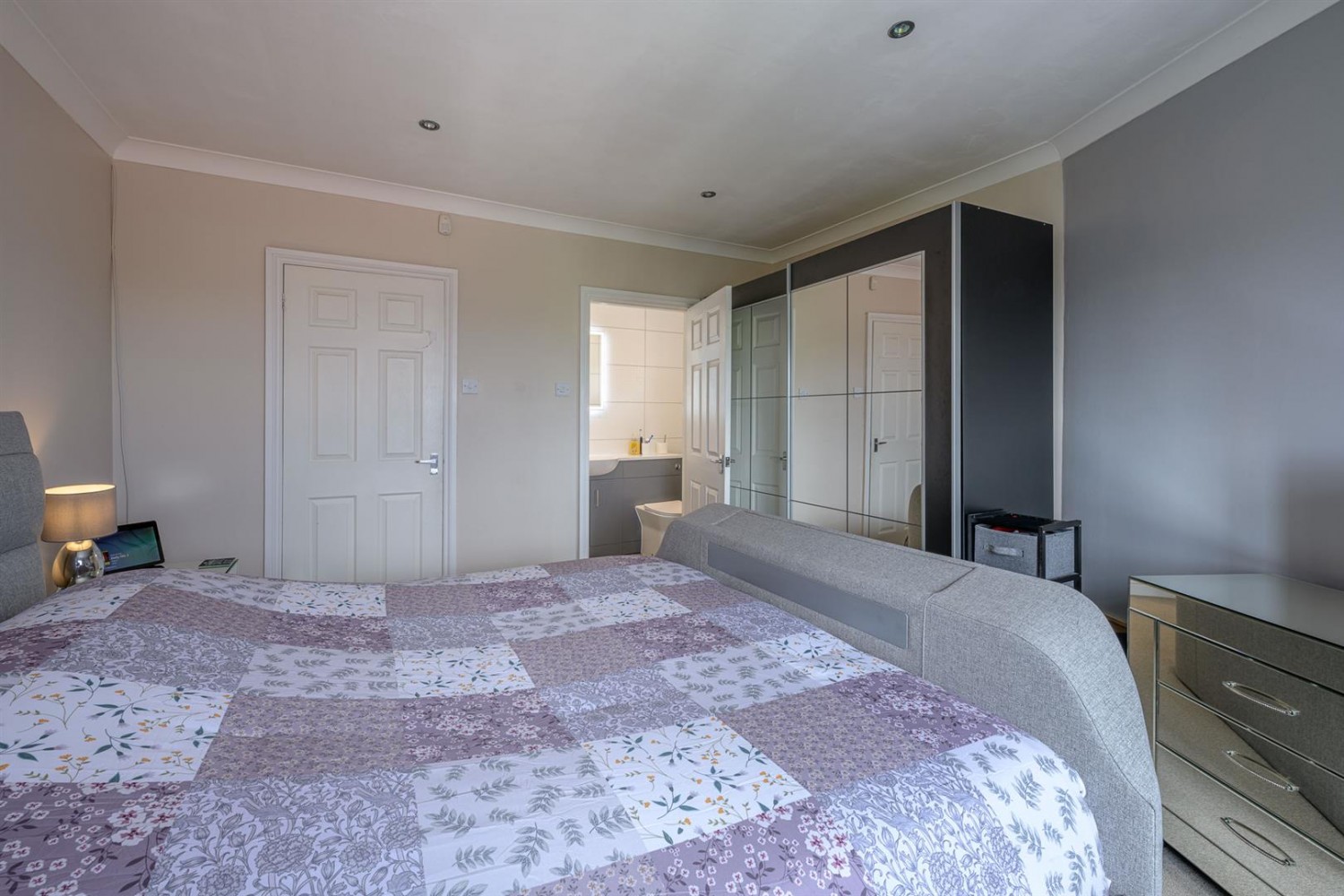 Amblecote Road, Brierley Hill, DY5 2YD