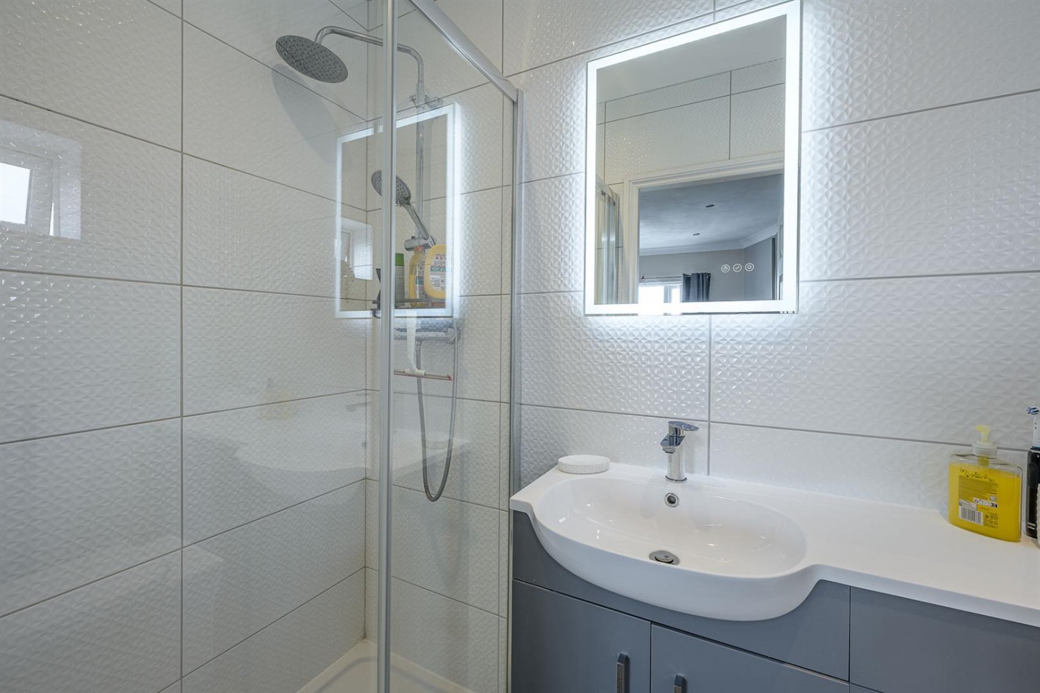 Amblecote Road, Brierley Hill, DY5 2YD