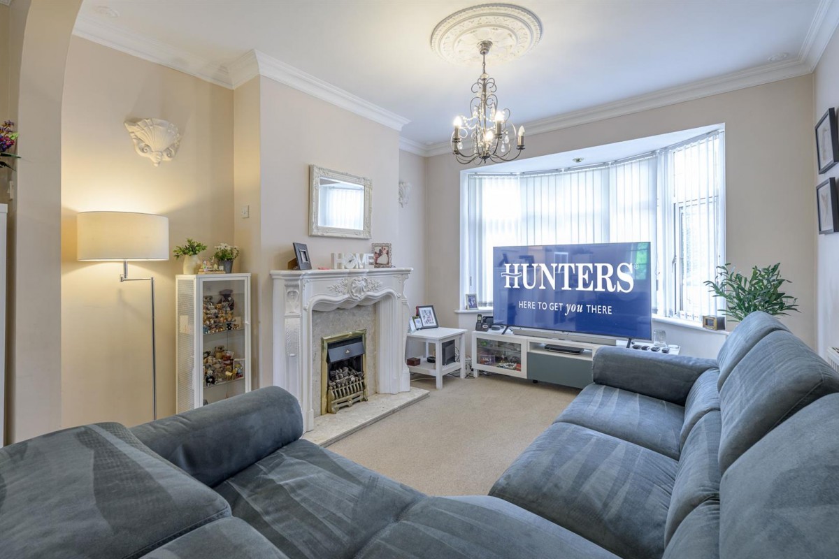 Amblecote Road, Brierley Hill, DY5 2YD