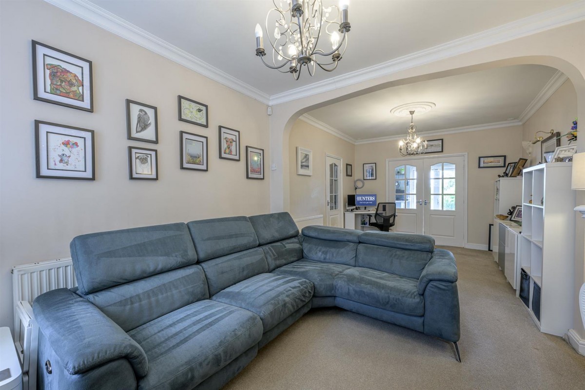 Amblecote Road, Brierley Hill, DY5 2YD
