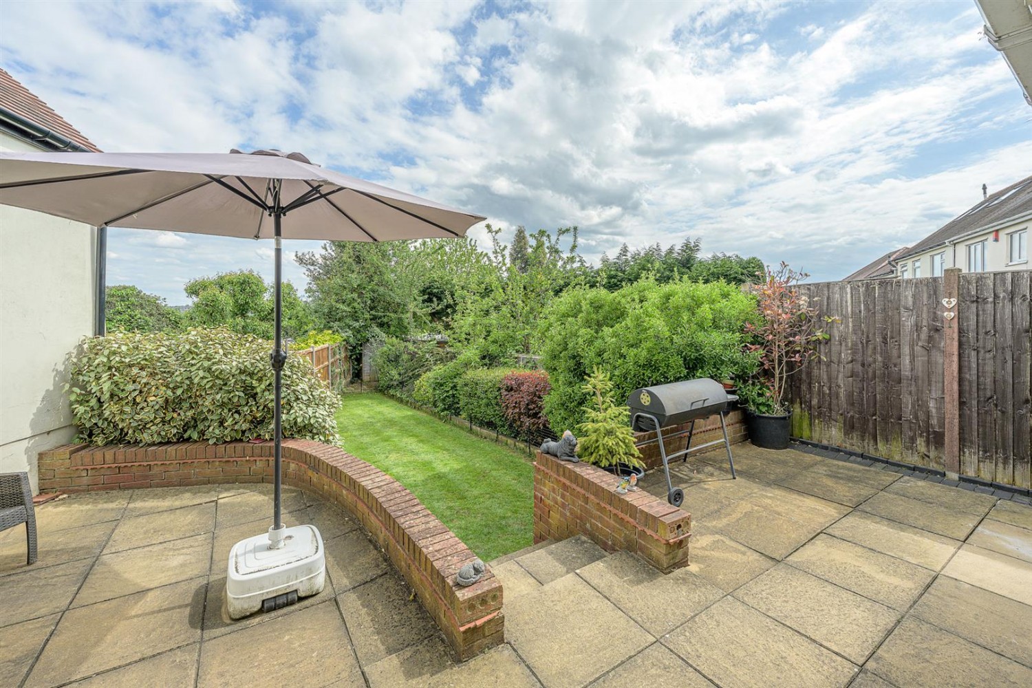 Amblecote Road, Brierley Hill, DY5 2YD