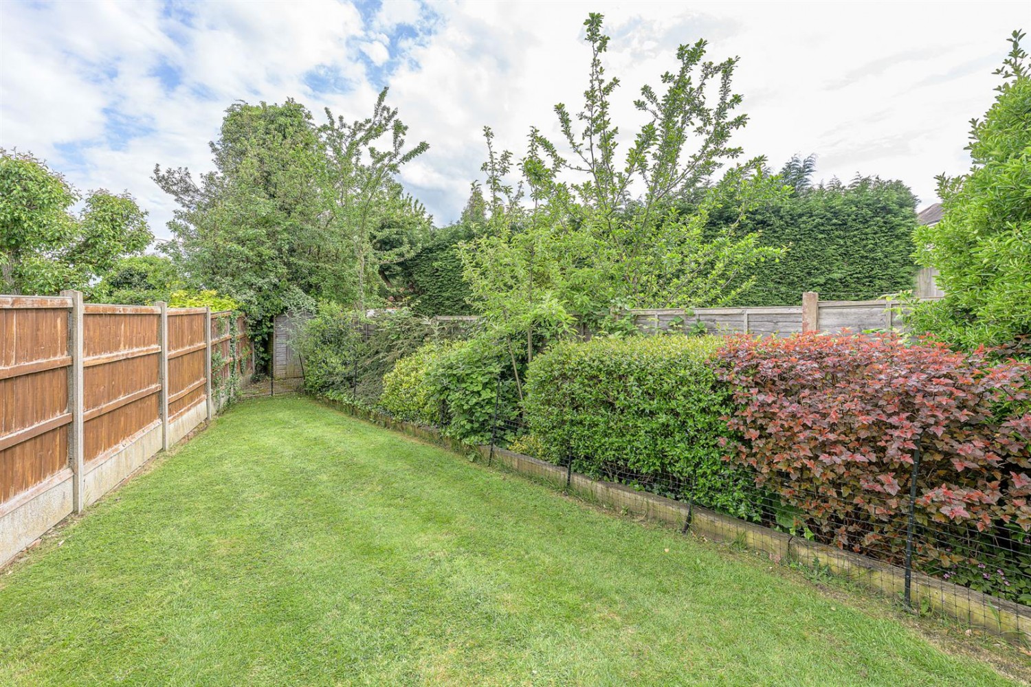 Amblecote Road, Brierley Hill, DY5 2YD