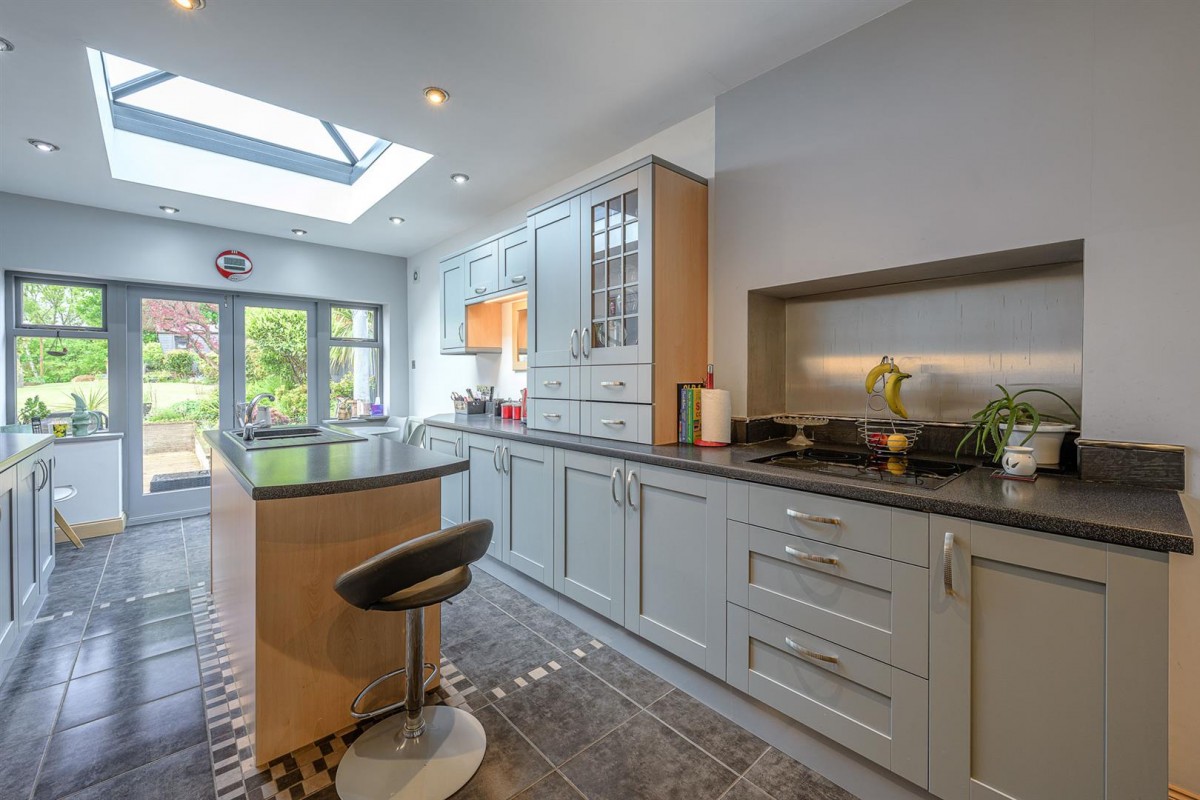 Oakham Road, Dudley, DY2 7TQ