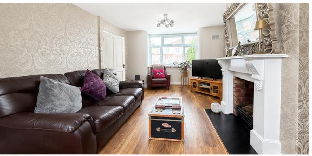 15 Springfield Road, Mangotsfield, Bristol, BS16 9BG