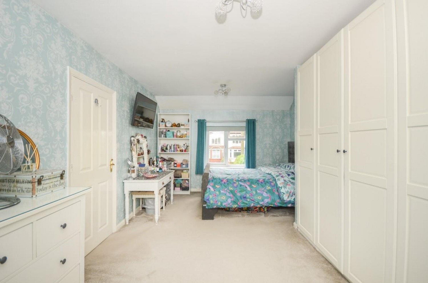 3 bedroom House for sale in 15 Springfield Road, Mangotsfield, Bristol, BS16 9BG