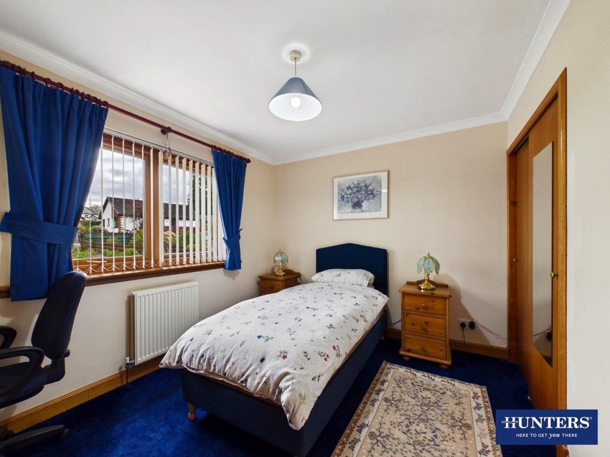 Milner Place, Coo Lane, Thornhill