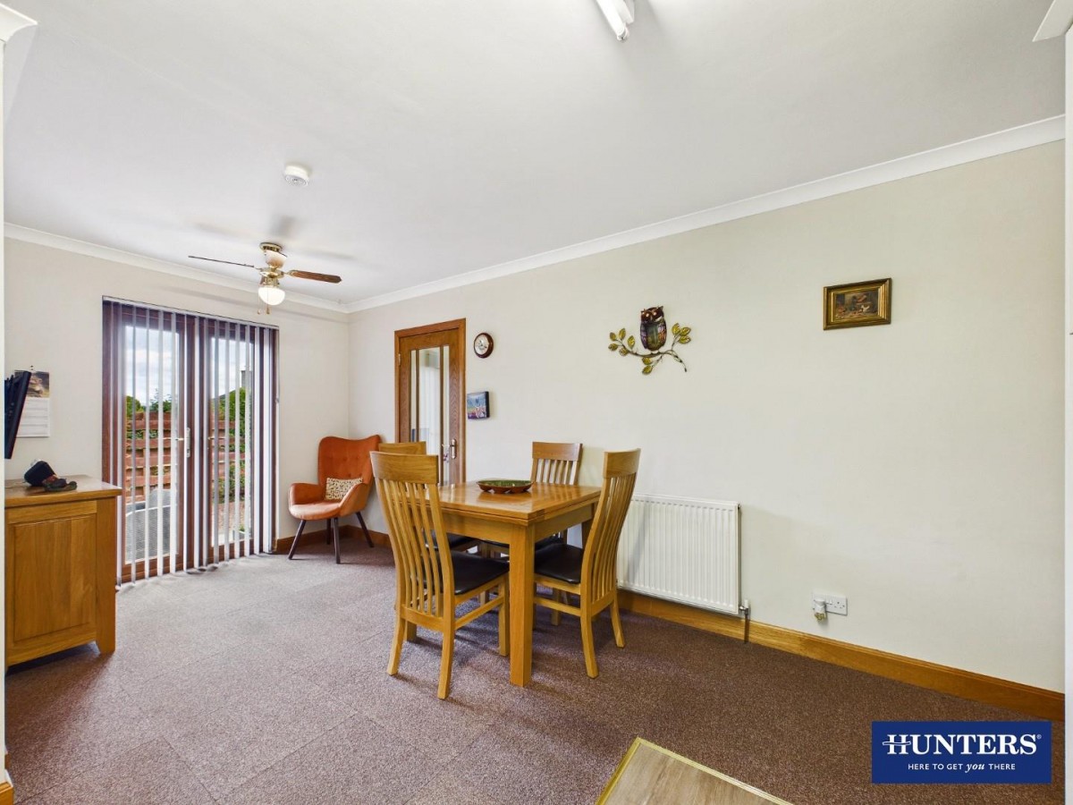 Milner Place, Coo Lane, Thornhill