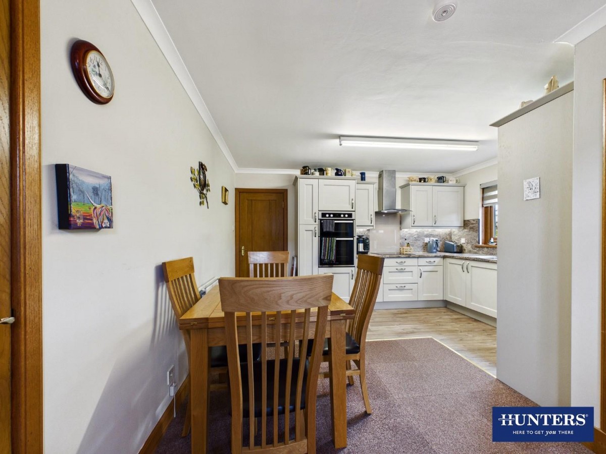 Milner Place, Coo Lane, Thornhill