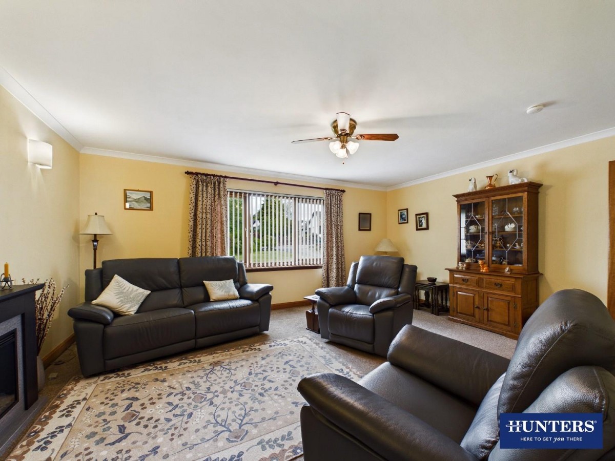 Milner Place, Coo Lane, Thornhill
